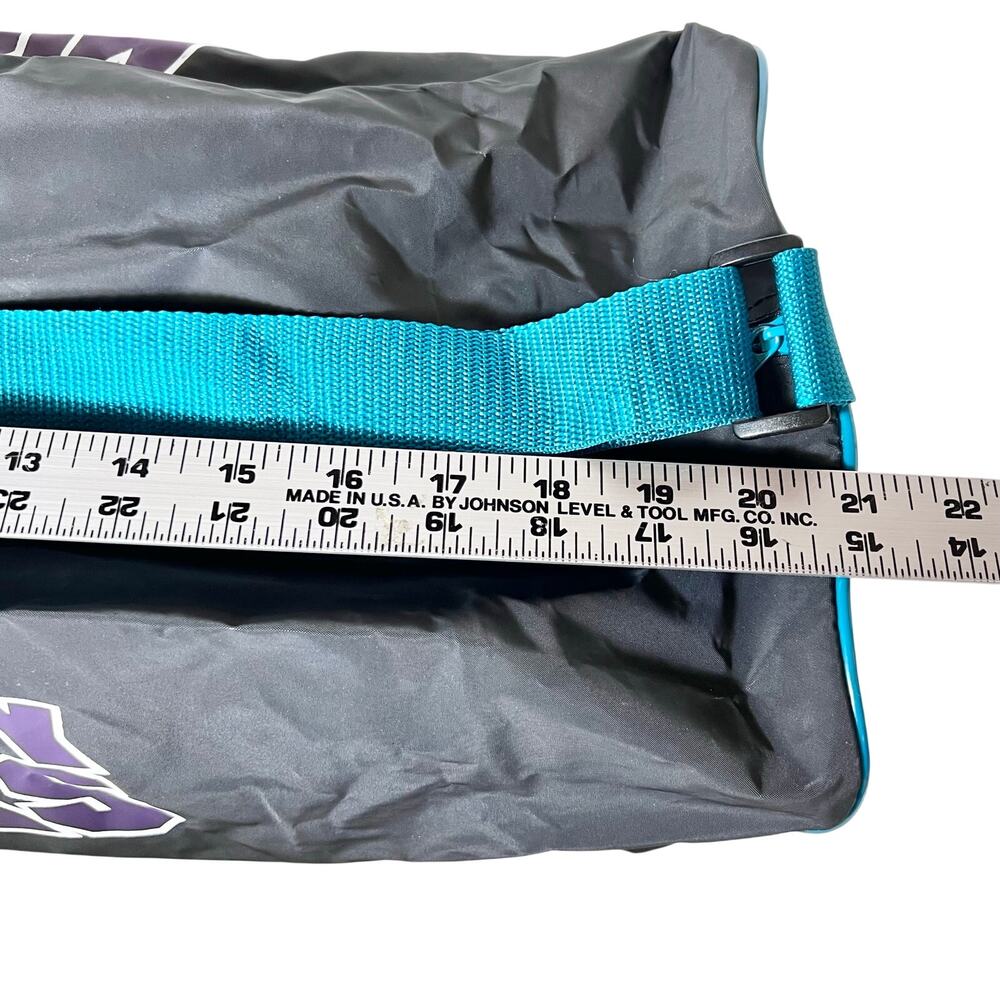 Vintage 90s Mighty Ducks Duffle Bag MBNA America Black And Teal - Picture 7 of 8